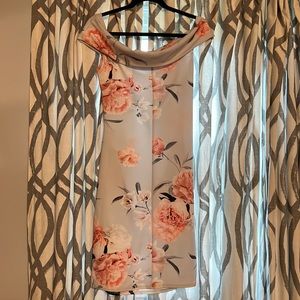 NWOT Floral off the shoulder bodycon dress